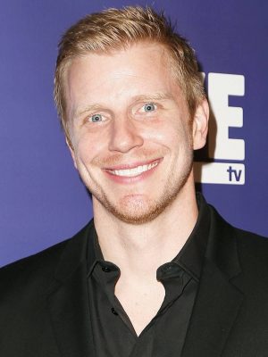 Sean Lowe Height, Weight, Birthday, Hair Color, Eye Color