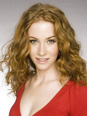 Sina-Valeska Jung Height, Weight, Birthday, Hair Color, Eye Color