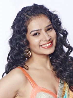 Sukirti Kandpal Height, Weight, Birthday, Hair Color, Eye Color