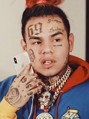 6ix9ine Height, Weight, Birthday, Hair Color, Eye Color