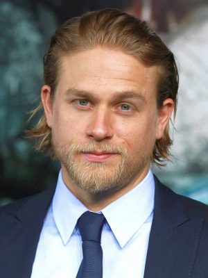 Charlie Hunnam Height, Weight, Birthday, Hair Color, Eye Color