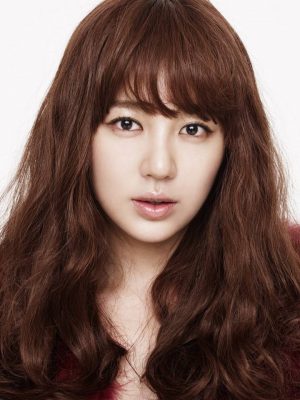 Yoon Eun Hye Altezza, Peso, Data di nascita, Colore dei capelli, Colore degli occhi