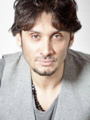 Fabrizio Moro Height, Weight, Birthday, Hair Color, Eye Color