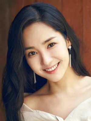 Park Min-young Height, Weight, Birthday, Hair Color, Eye Color