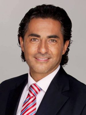 Raul Araiza Height, Weight, Birthday, Hair Color, Eye Color