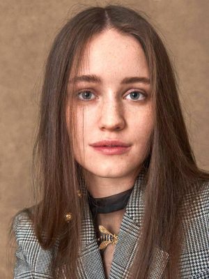 Sigrid Raabe Height, Weight, Birthday, Hair Color, Eye Color