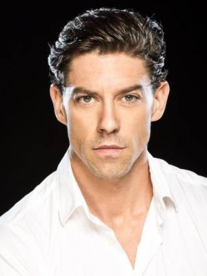 Adrian Lastra Height, Weight, Birthday, Hair Color, Eye Color