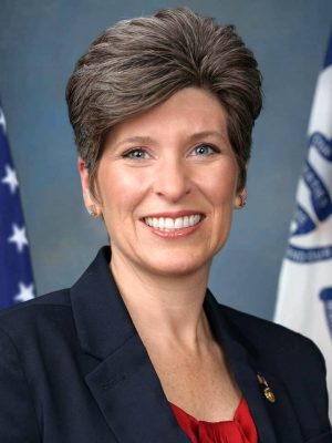 Joni Ernst Height, Weight, Birthday, Hair Color, Eye Color