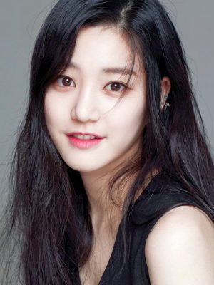 Lee Yu-bi Height, Weight, Birthday, Hair Color, Eye Color