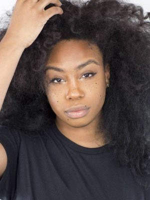 SZA Height, Weight, Birthday, Hair Color, Eye Color