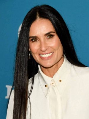 Demi Moore Height, Weight, Birthday, Hair Color, Eye Color