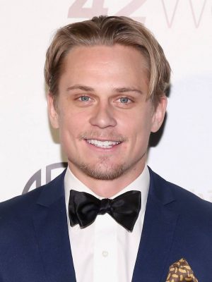 Billy Magnussen Height, Weight, Birthday, Hair Color, Eye Color