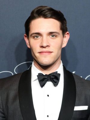 Casey Cott Height, Weight, Birthday, Hair Color, Eye Color