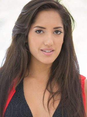 Chloe Amour Height, Weight, Birthday, Hair Color, Eye Color