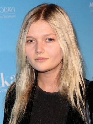 Sophie Kennedy Clark Height, Weight, Birthday, Hair Color, Eye Color