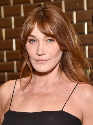 Carla Bruni Height, Weight, Birthday, Hair Color, Eye Color