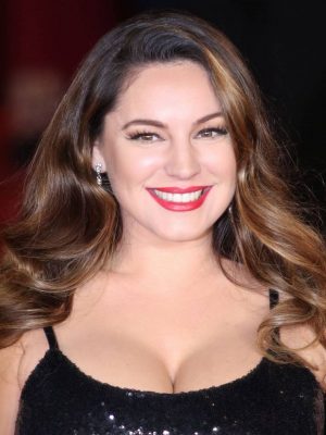 Kelly Brook Height, Weight, Birthday, Hair Color, Eye Color