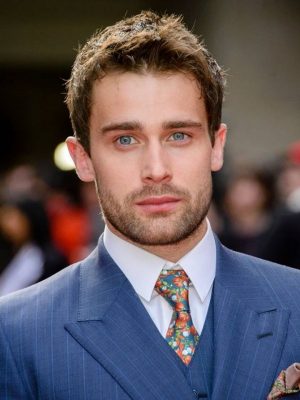 Christian Cooke Height, Weight, Birthday, Hair Color, Eye Color