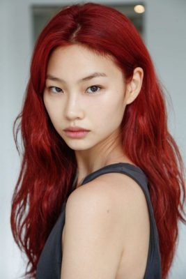 Hoyeon Jung Height, Weight, Birthday, Hair Color, Eye Color