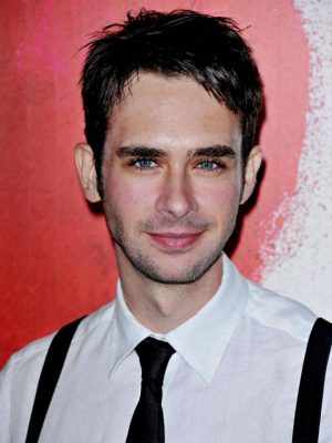 Scott Mechlowicz Height, Weight, Birthday, Hair Color, Eye Color