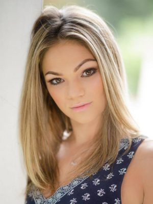 Athena Faris Height, Weight, Birthday, Hair Color, Eye Color