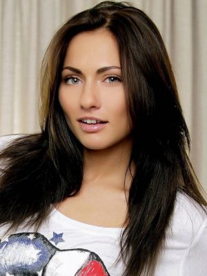 Michaela Isizzu Height, Weight, Birthday, Hair Color, Eye Color