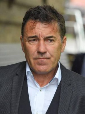 Dean Saunders Height, Weight, Birthday, Hair Color, Eye Color
