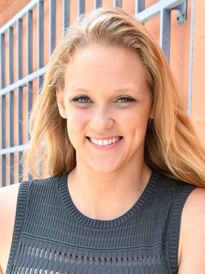 Mia Vallis Height, Weight, Birthday, Hair Color, Eye Color