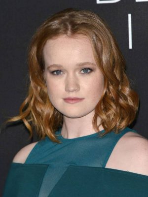 Liv Hewson Height, Weight, Birthday, Hair Color, Eye Color