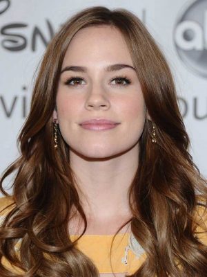 Christa Allen Height, Weight, Birthday, Hair Color, Eye Color