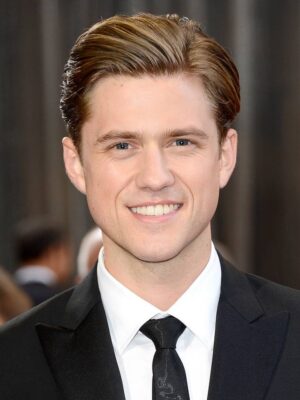 Aaron Tveit Height, Weight, Birthday, Hair Color, Eye Color