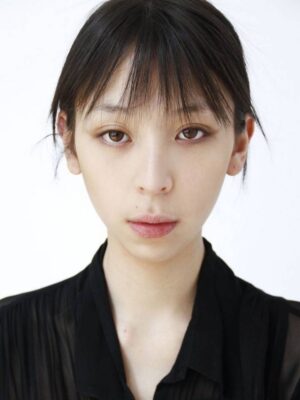 Issa Lish Height, Weight, Birthday, Hair Color, Eye Color