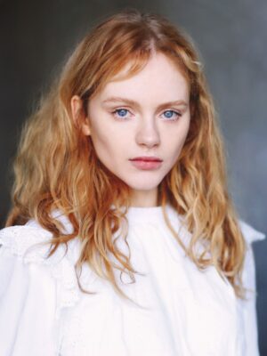 Emma Laird Height, Weight, Birthday, Hair Color, Eye Color
