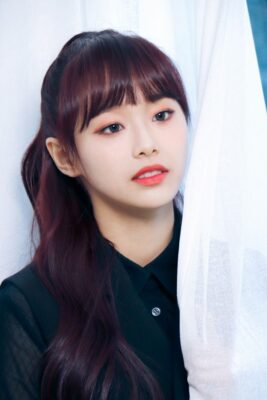 Chuu 키 , 체중이 , 생일, 머리 색, 눈동자 색