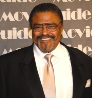 Rosey Grier Height, Weight, Birthday, Hair Color, Eye Color